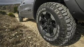 Ventajas de los neumáticos de tacos para SUV: